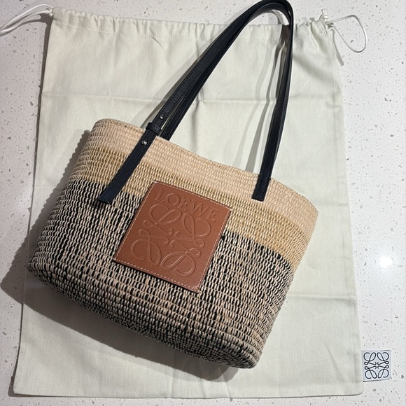 Loewe Square Basket Tote Woven Raffia Small Ombré Black - Picture 6 of 7